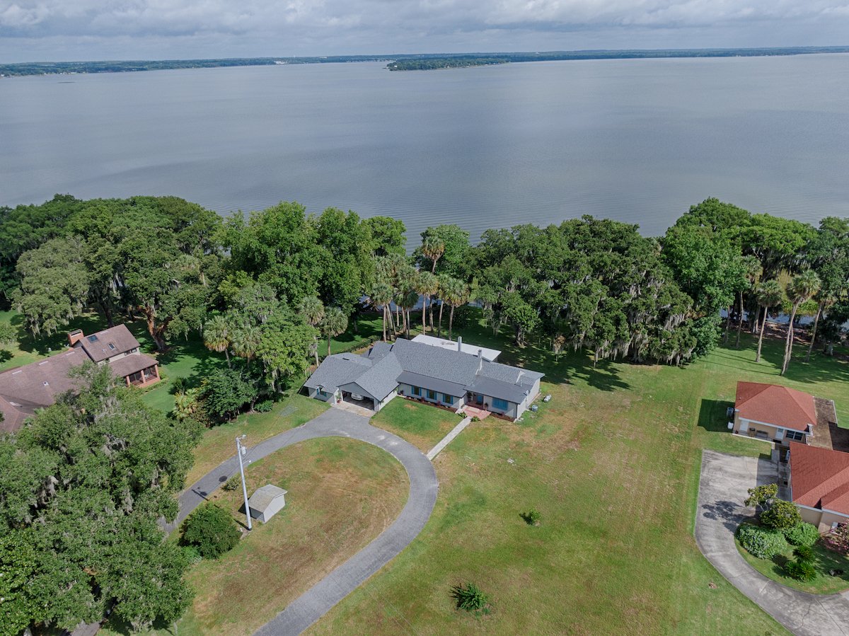 3 Leesburg, Florida Homes featuring 55 Plus, Lakeside Living, & More